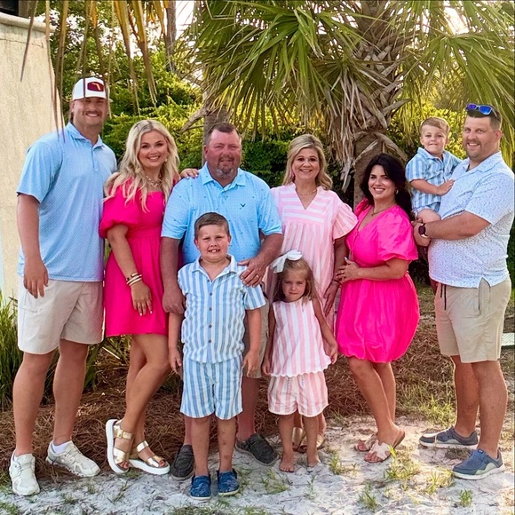 Meet your Posher, Kimmy - Picture 2 of 8